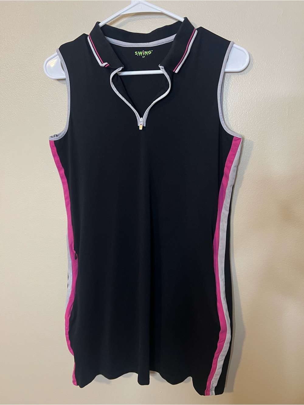 Swing Control Golf Dress Featuring A Zip Collar And Pink And White Side Strips
